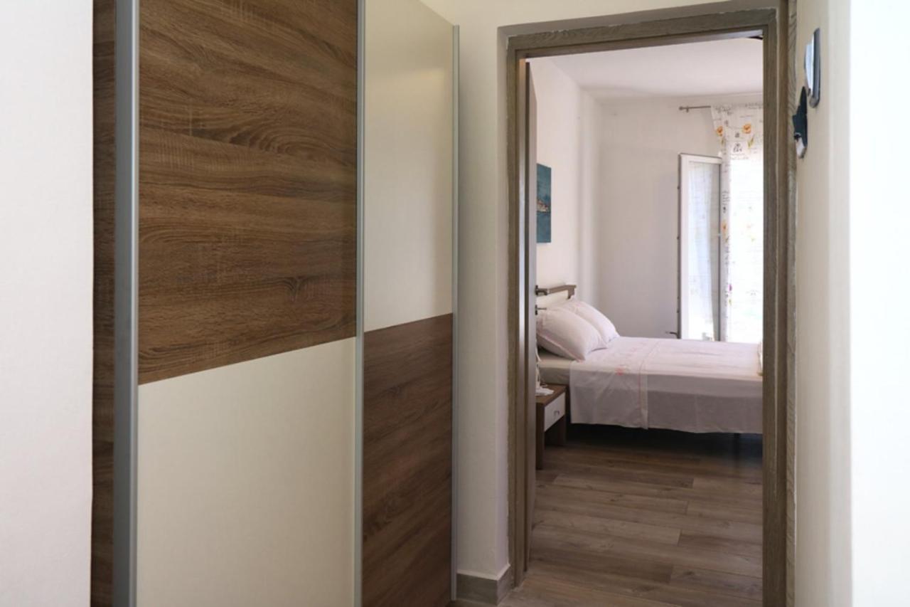 Apartmani Mikin 베티나 외부 사진