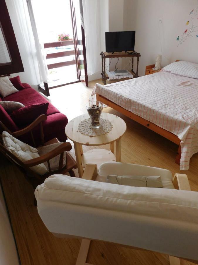 Apartmani Mikin 베티나 외부 사진