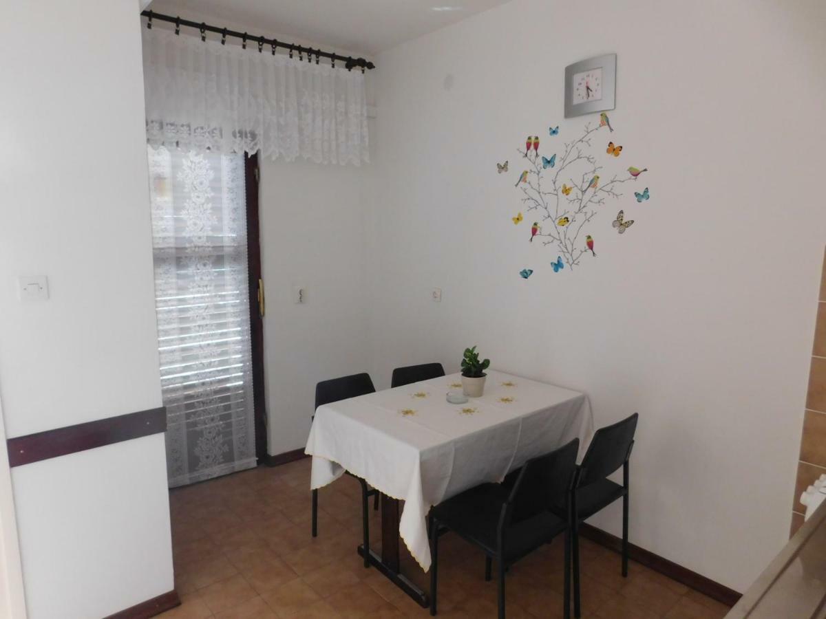 Apartmani Mikin 베티나 외부 사진